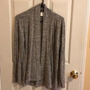 ❄️ 2 for $15 ❄️ Longsleeve cardigan